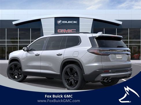 Used 2025 GMC Acadia Elevation w/ Elevation Premium Package image 3