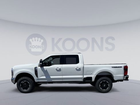 New 2026 Ford F250 Lariat w/ Tremor Off-Road Package AWD/4WD image 2