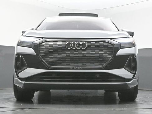 Used 2025 Audi Q4 e-tron Premium Plus w/ Premium Plus image 53