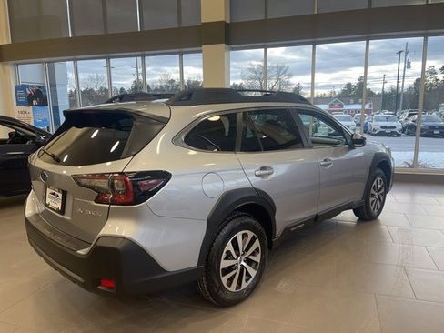 New 2025 Subaru Outback Premium image 5