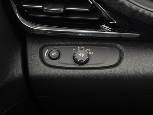 New 2026 Buick Envista Sport Touring w/ Convenience I Package FWD image 20