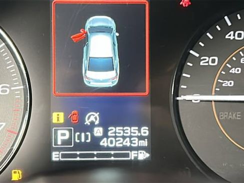Used 2020 Subaru Crosstrek 2.0i AWD/4WD image 19