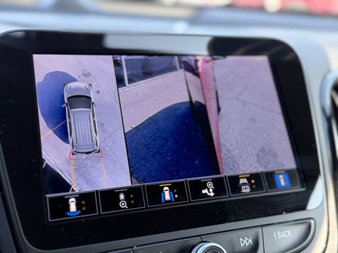 Used 2022 Chevrolet Equinox RS w/ RS Leather Package image 30