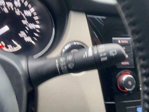 Used 2020 Nissan Rogue Sport SV w/ All-Weather Package FWD image 23