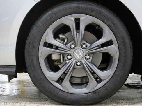 Used 2023 Honda Accord EX image 10