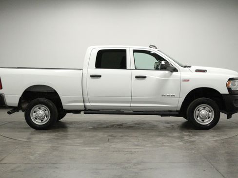 Used 2022 RAM 2500 Tradesman AWD/4WD image 9