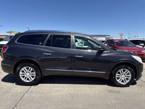 Used 2016 Buick Enclave Leather w/ Trailering Package FWD image 9