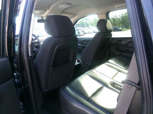 Used 2012 Chevrolet Tahoe 4WD w/ Skid Plate Package image 24