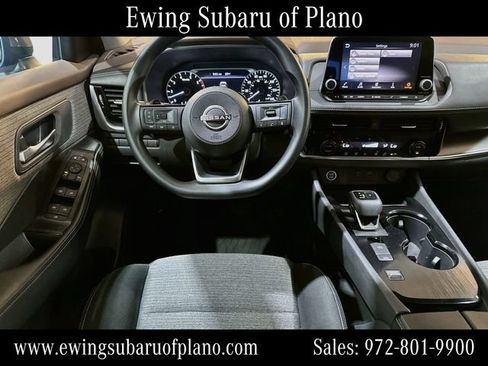 Used 2023 Nissan Rogue SV FWD image 21