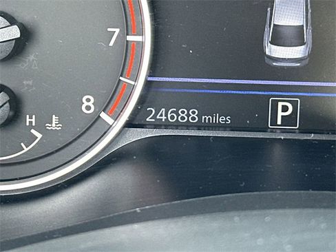 Certified 2019 Nissan Altima 2.5 Platinum image 28