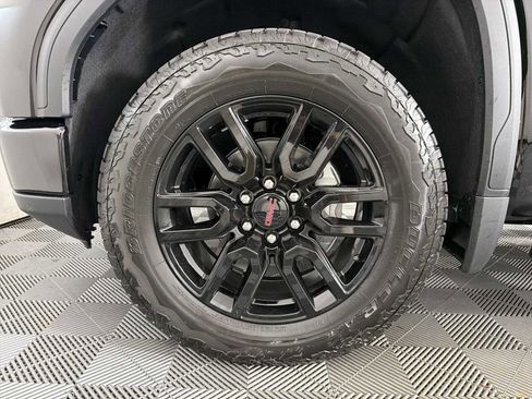 New 2026 GMC Sierra 1500 Elevation w/ Elevation Premium Package image 9