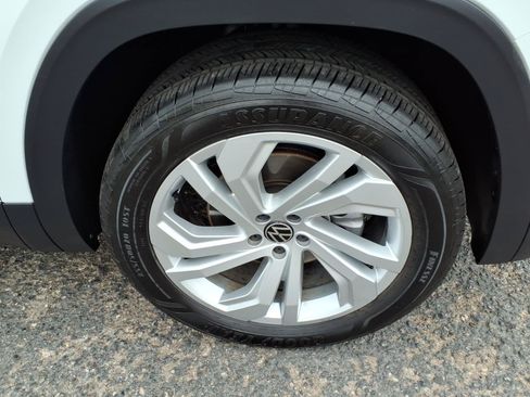 Used 2023 Volkswagen Atlas SE FWD image 9