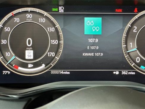 New 2026 Jaguar F-PACE R-Dynamic S image 27