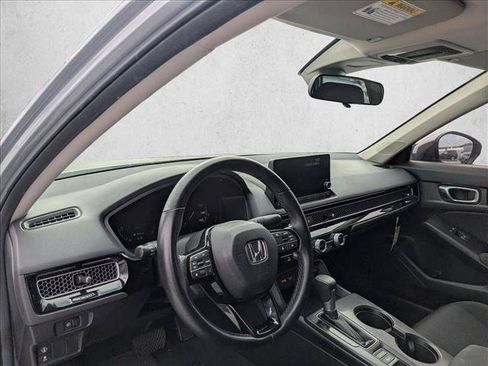Used 2024 Honda Civic EX image 9