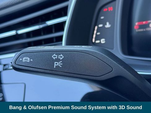 Used 2025 Audi Q7 3.0T Premium Plus image 12