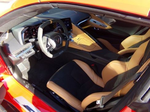 Used 2025 Chevrolet Corvette Z06 image 24