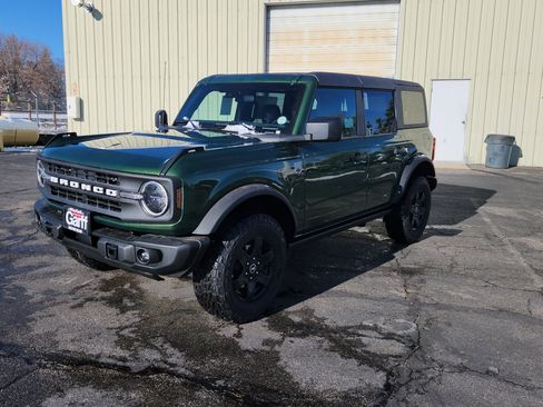 New 2025 Ford Bronco Big Bend w/ Black Diamond Package image 2