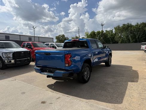 Used 2023 Chevrolet Colorado LT w/ LT Convenience Package AWD/4WD image 5