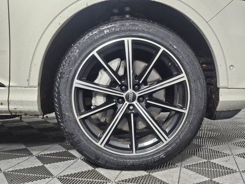 Used 2022 Audi Q7 3.0T Premium Plus w/ Premium Plus Package image 9