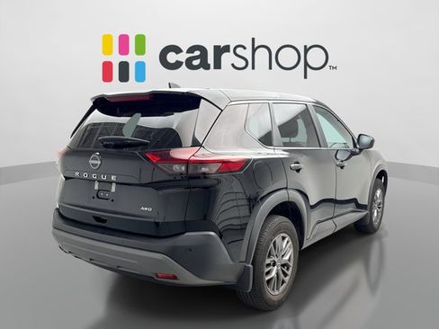 Used 2023 Nissan Rogue S AWD/4WD image 5