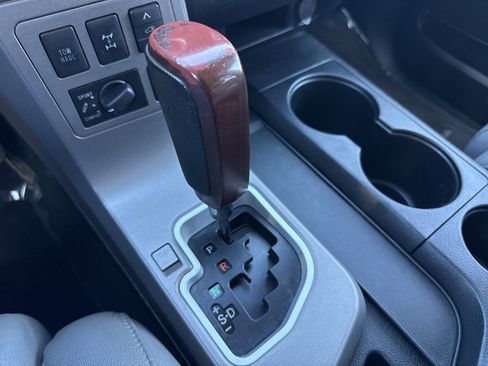 Used 2013 Toyota Sequoia Platinum image 20