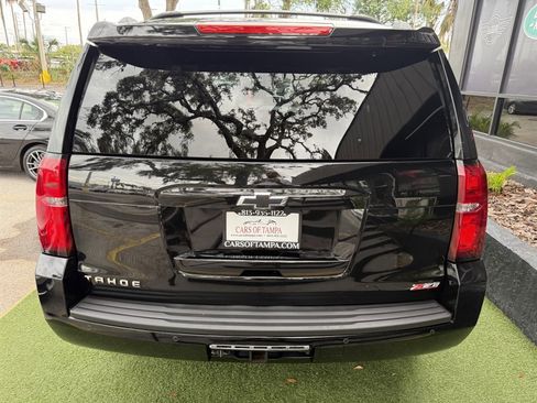 Used 2017 Chevrolet Tahoe LT w/ Luxury Package AWD/4WD image 3