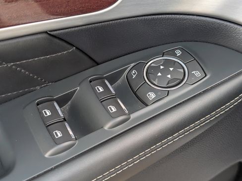 Used 2018 Ford Explorer Platinum AWD/4WD image 20