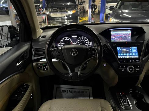 Used 2020 Acura MDX w/ Technology Package AWD/4WD image 19