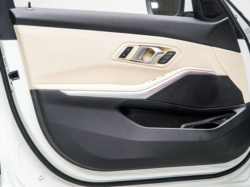 Used 2025 BMW 330i xDrive 330i xDrive image 35