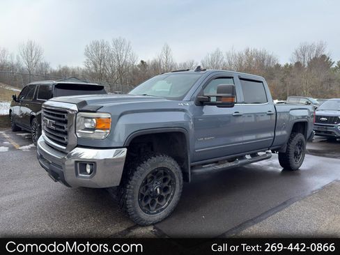 Used 2015 GMC Sierra 2500 SLE image 1