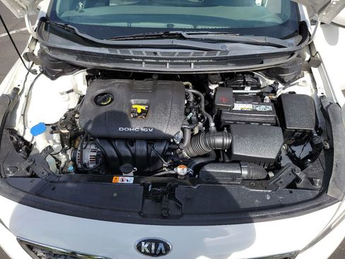 Used 2018 Kia Forte LX image 21