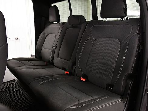 Used 2023 RAM 1500 Big Horn AWD/4WD image 31
