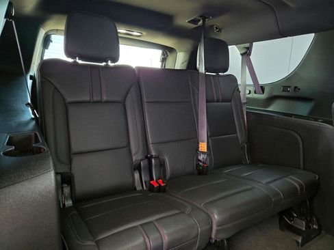 Used 2024 Chevrolet Suburban RST w/ Sport Performance Package AWD/4WD image 34