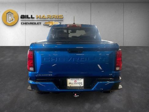 Used 2023 Chevrolet Colorado LT w/ LT Convenience Package III image 11