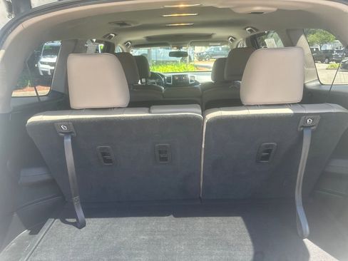 Used 2017 Honda Pilot EX-L image 23