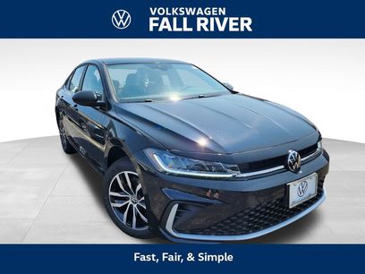 New 2025 Volkswagen Jetta SE