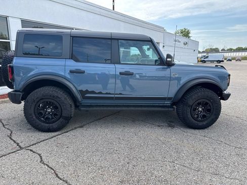 Used 2024 Ford Bronco Wildtrak AWD/4WD image 2