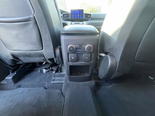 Used 2020 Ford Explorer XLT AWD/4WD image 19