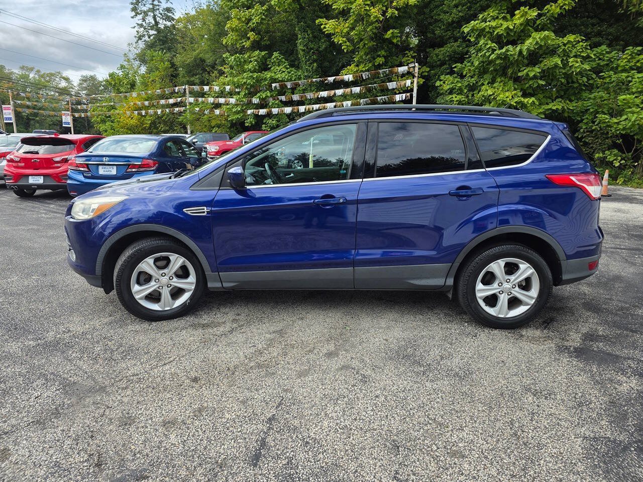 Used 2016 Ford Escape SE w/ SE Leather Comfort Package FWD image 5
