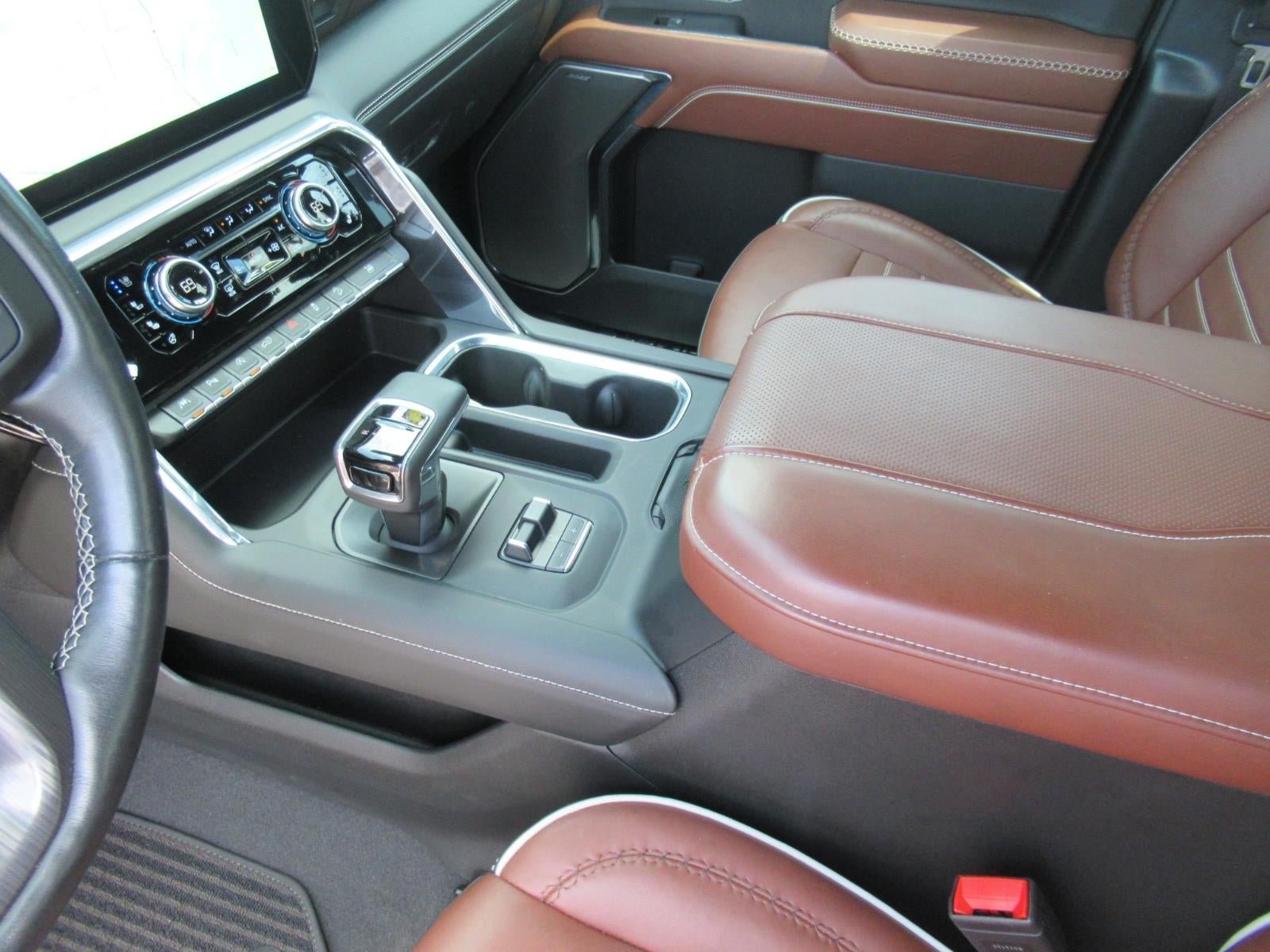 Used 2024 GMC Sierra 1500 Denali Ultimate AWD/4WD image 16