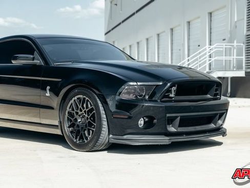 Used 2013 Ford Mustang Shelby GT500 RWD image 49