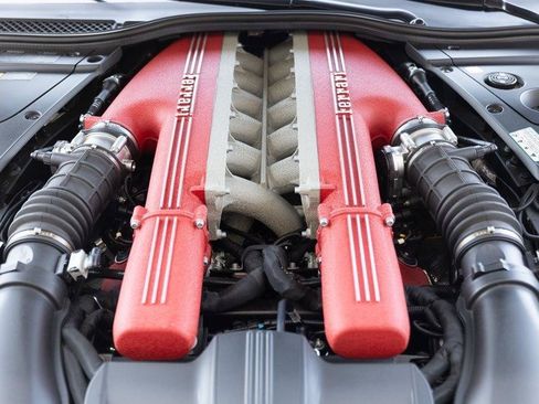 Used 2015 Ferrari F12 Berlinetta RWD image 14
