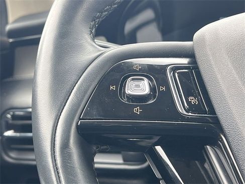 Used 2023 Lincoln Corsair Reserve w/ Equipment Group 201A image 22