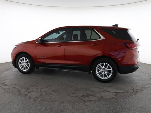 Used 2024 Chevrolet Equinox LT FWD image 8