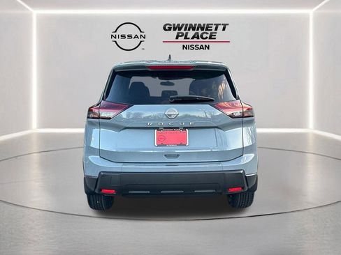 New 2026 Nissan Rogue SV image 6