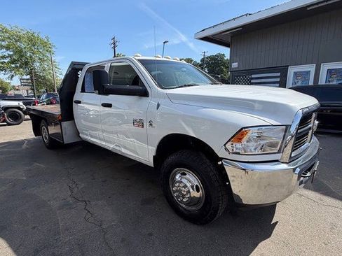 Used 2012 RAM 3500 ST w/ ST Decor Group AWD/4WD image 9