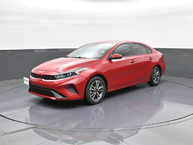 Used 2023 Kia Forte LXS FWD image 28