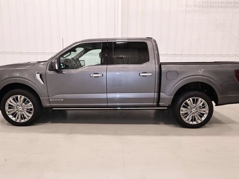 Certified 2024 Ford F150 Platinum w/ Equipment Group 703A Plus AWD/4WD image 7