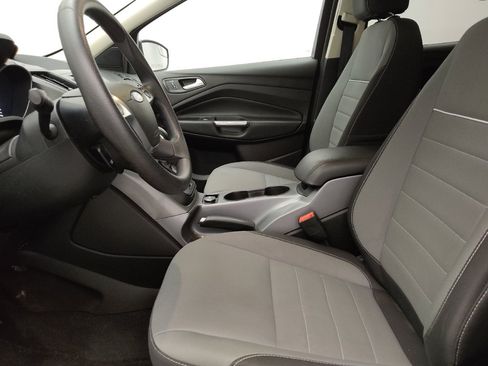 Used 2015 Ford Escape SE FWD image 17
