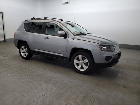 Used 2016 Jeep Compass Latitude AWD/4WD image 11